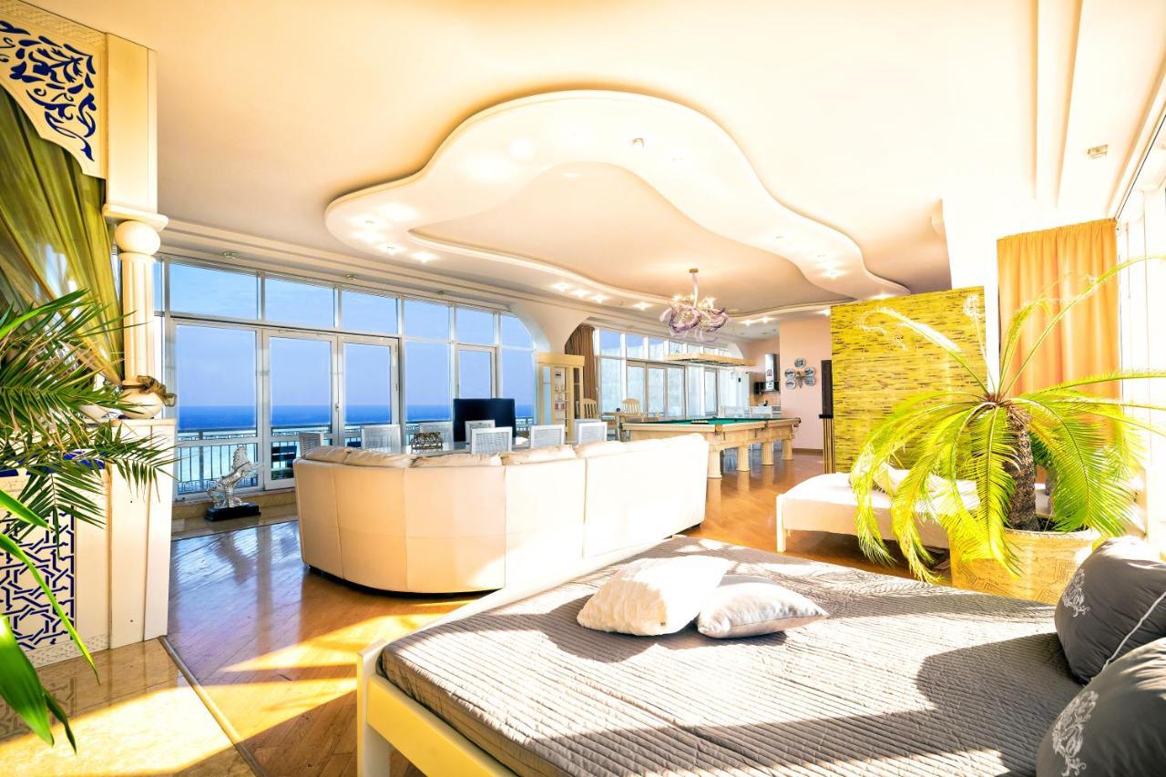 Arcadia Promenade Grand Apartments Odesa Exterior photo