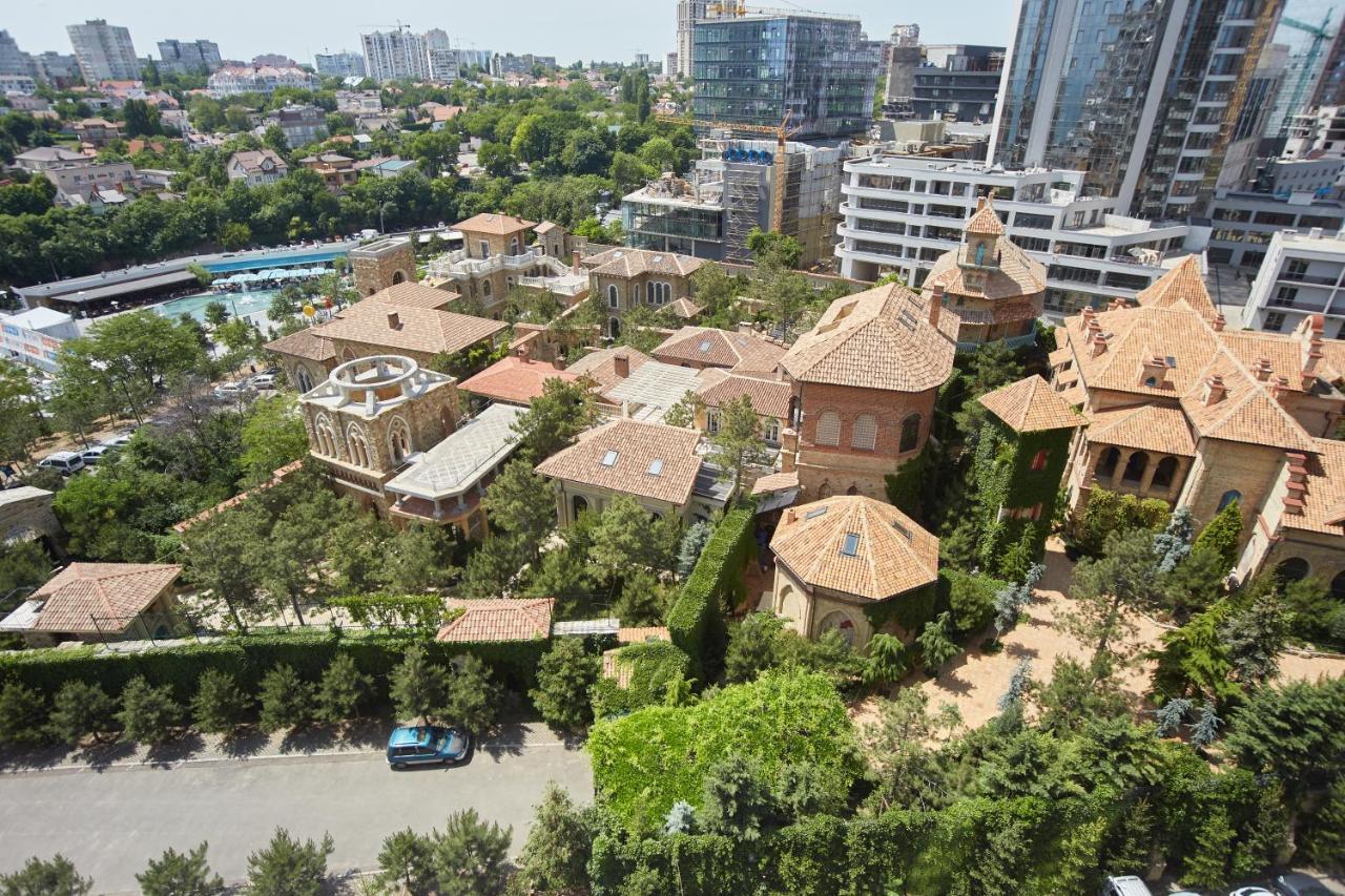 Arcadia Promenade Grand Apartments Odesa Exterior photo